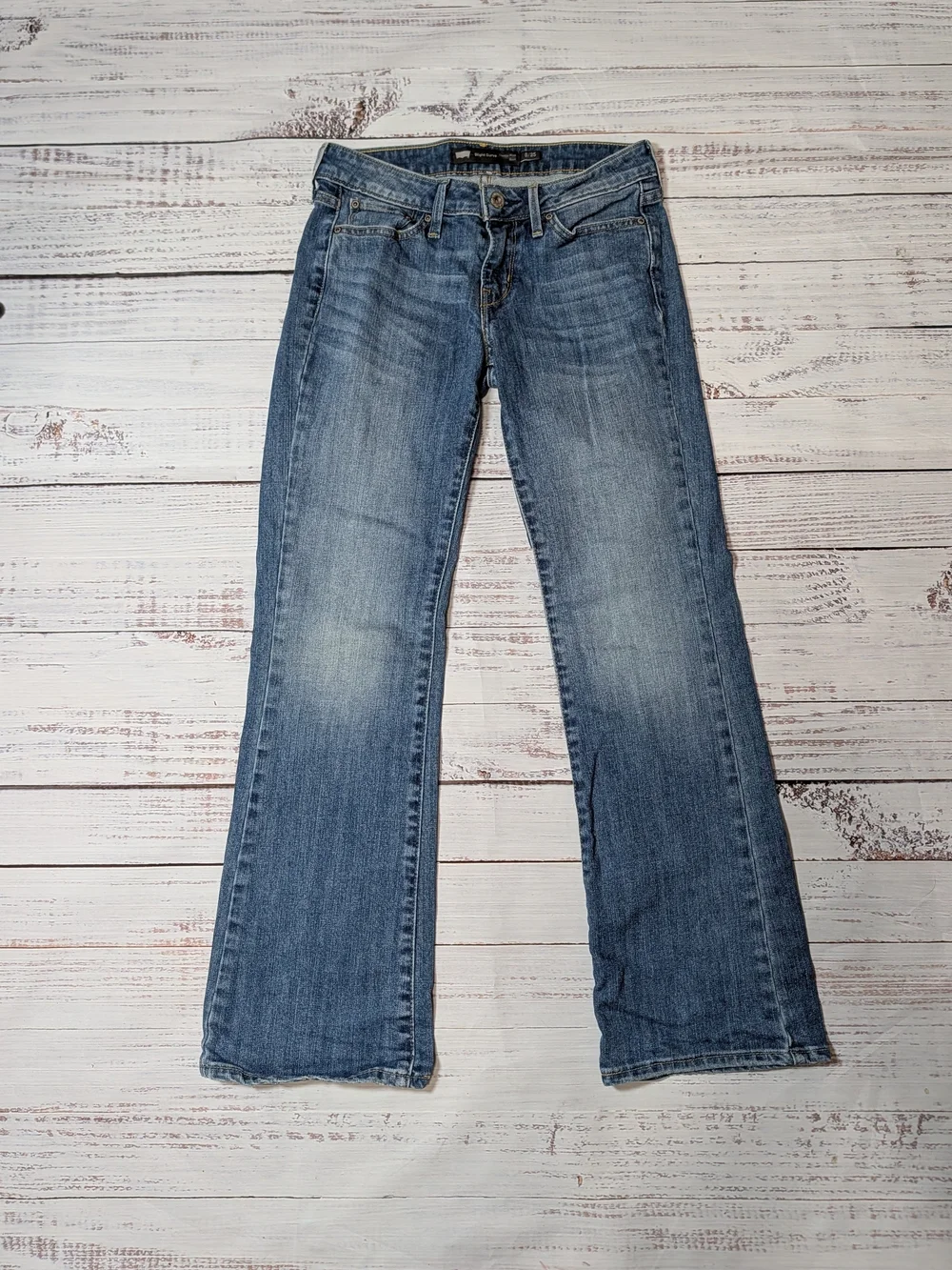 Rare Levi's Slight Curve Classic Rise Bootcut Jeans Size 0/25